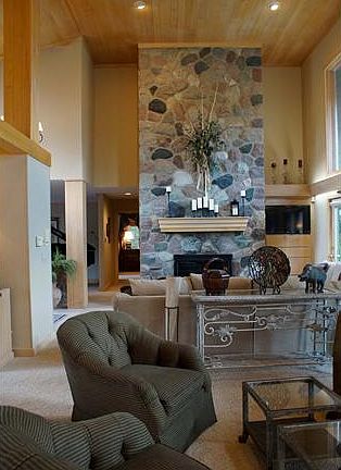 5th image of 6210 E Whitehills Lakes Dr