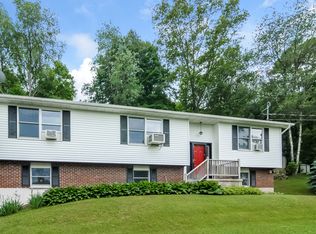 978 W Dover Rd, Pawling, NY 12564