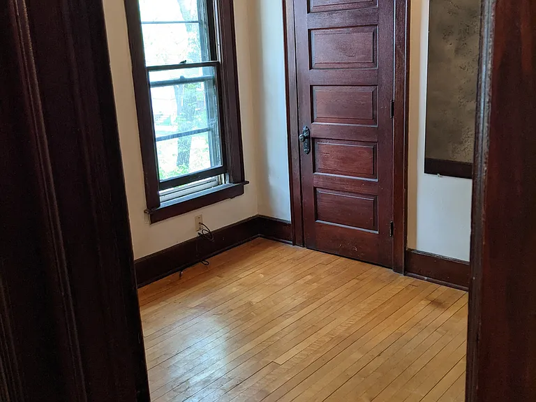 1773 N Astor St — Photo 9