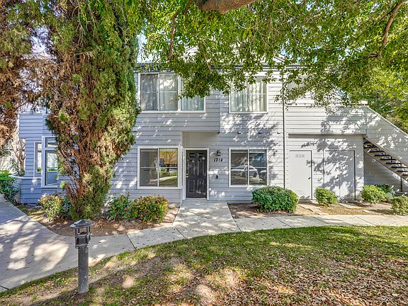 5th image of 1714 Parkview Green Cir
