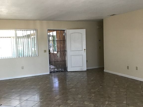5th image of 25965 Cherrywood Dr #3