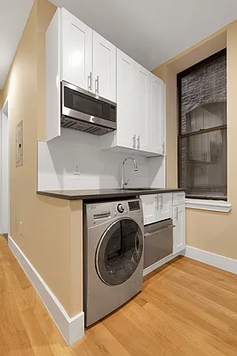 Rented by Cooper & Cooper Real Estate | media 16