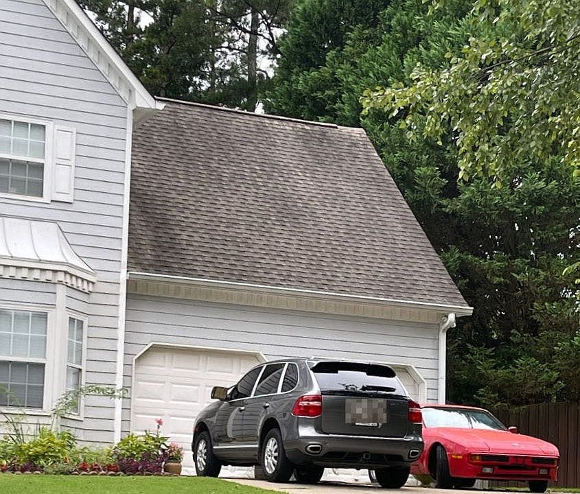 2nd image of 2075 Township Dr