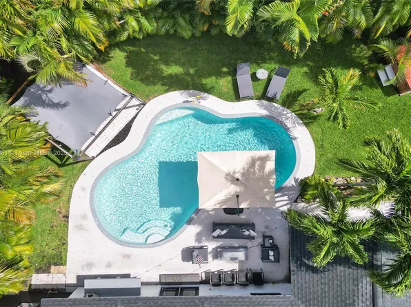 6710 NW 21st Ter, Fort Lauderdale, FL 33309