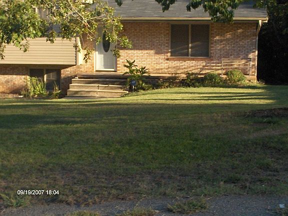 2nd image of 179 Continental Dr