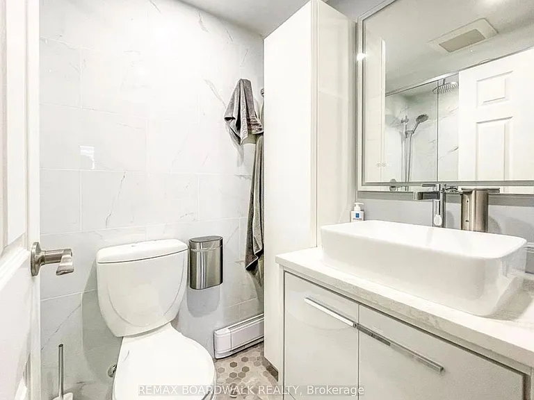 2019 Carling Ave #710 — Photo 25