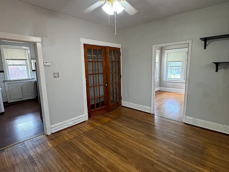 4400 Taft Ave — Photo 4