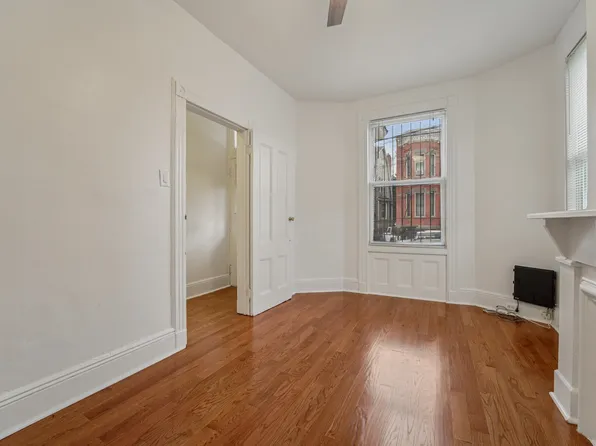 9 Howard Place image 6 of 38