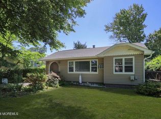 809 Shadylawn Way, Cliffwood Beach, NJ 07735