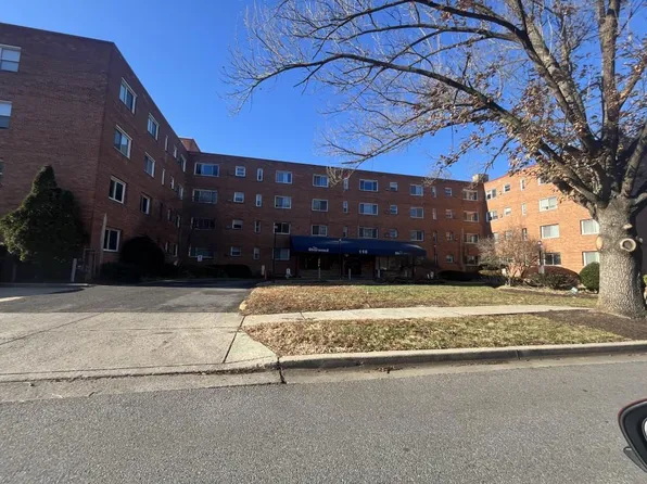 116 Lee Ave APT 203, Takoma Park, MD 20912