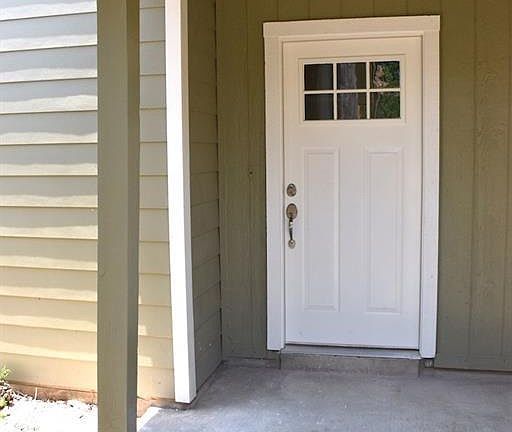3rd image of 1808/1814 Rawhide Dr