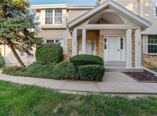 33 Trailside Ct #1, Saint Charles, MO 63303