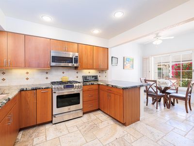 326 Desert Falls Dr E, Palm Desert, CA, 92211