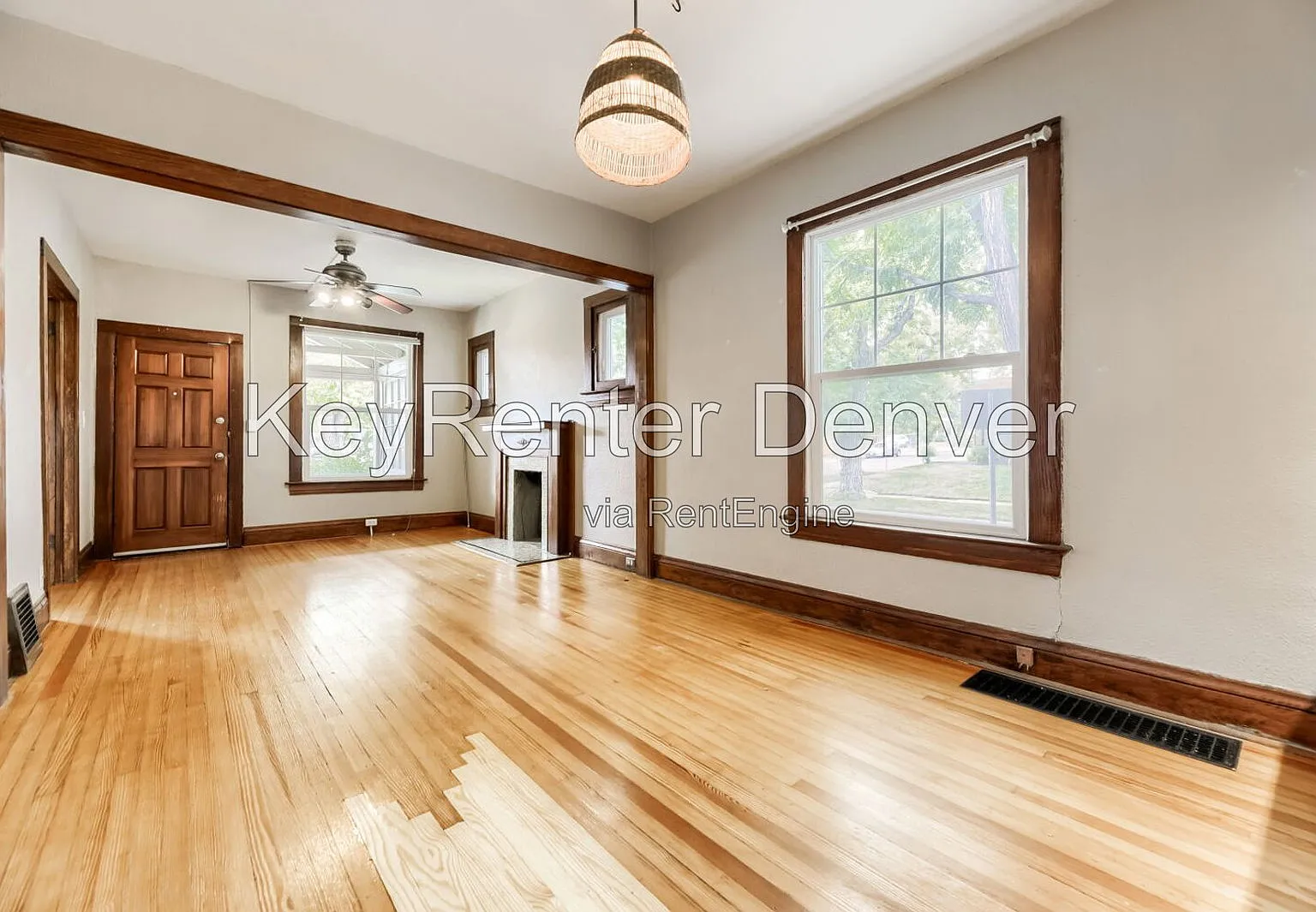 2 bed, 1.0 bath, 1150 sqft, $2,580 — Photo 4