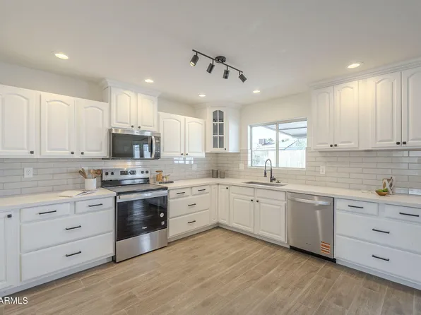 6808 W SIERRA Street, Peoria, AZ 85345