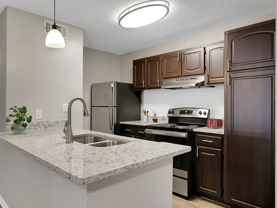Magnolia - 2 Bed / 2 Bath - 977 Sq.Ft.