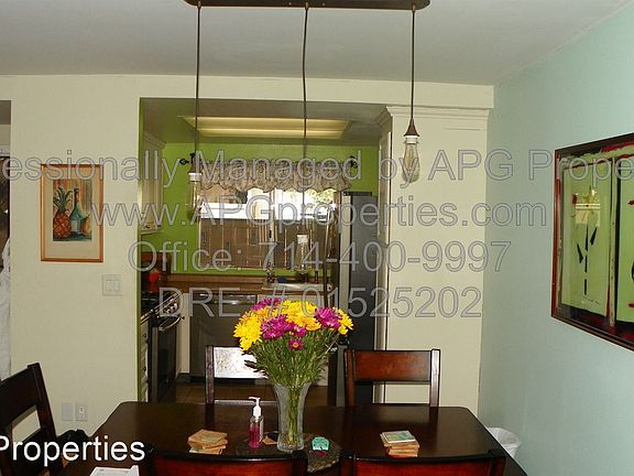 5th image of 9869 Caspi Gardens Dr Unit 3