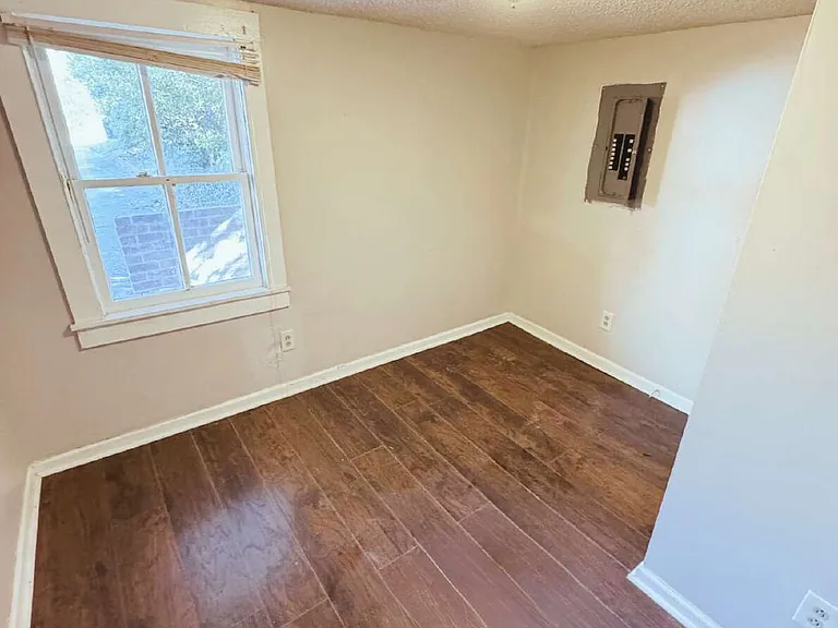 738 Liberty St #730 — Photo 8