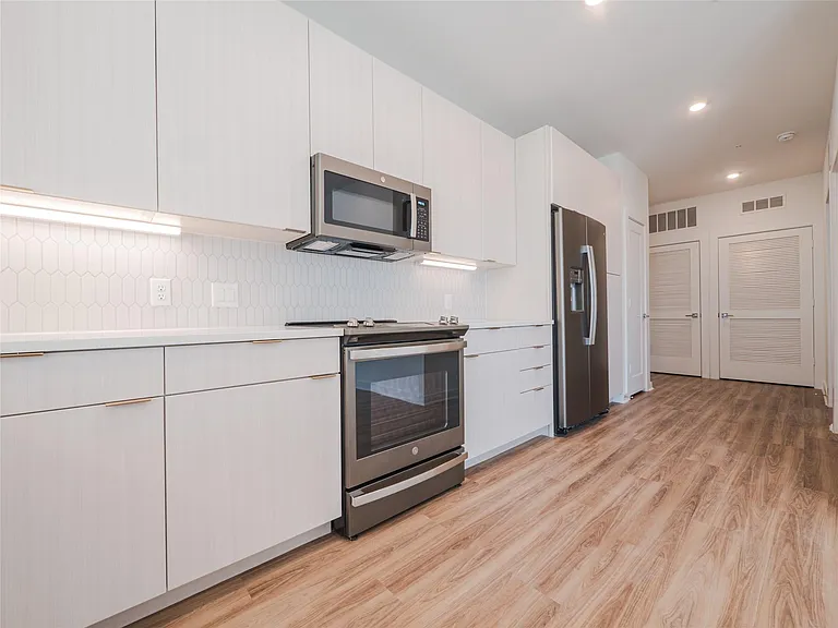4802 S Congress Ave #515 — Photo 25