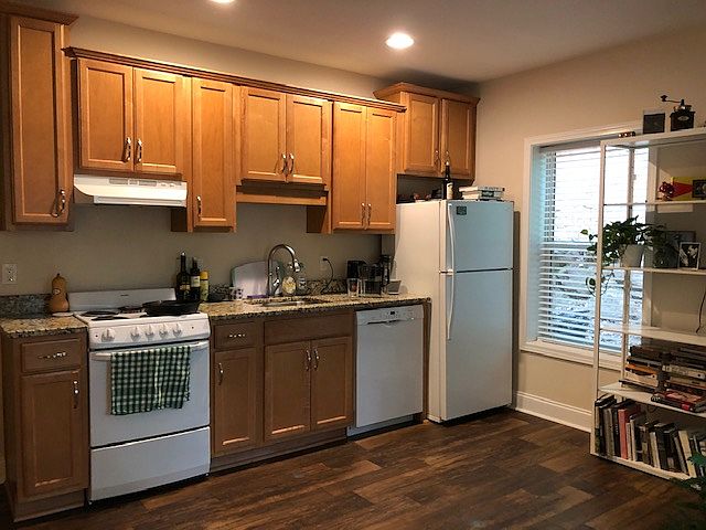 Kitchenette includes a dishwasher.