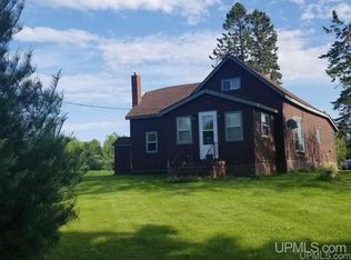 9629 Upper Rd, Saxon, WI 54559