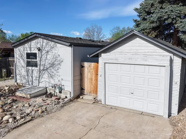 8413 Peakview Dr, Fort Collins, CO 80528