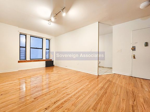 3rd image of 79 Haven Ave #22A