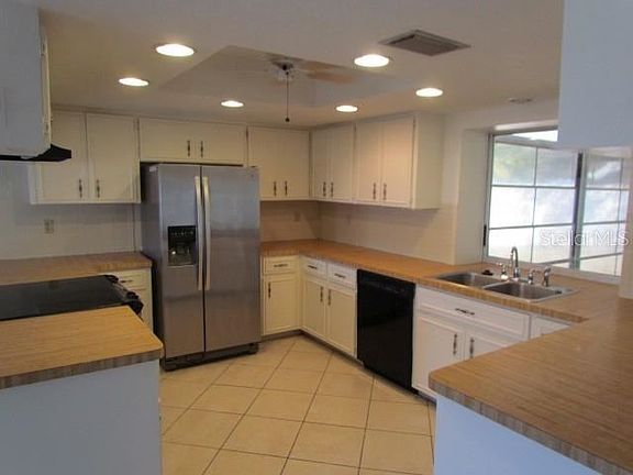 3rd image of 258 Malvern Dr