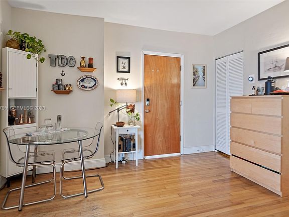 5th image of 936 Pennsylvania Ave APT 205