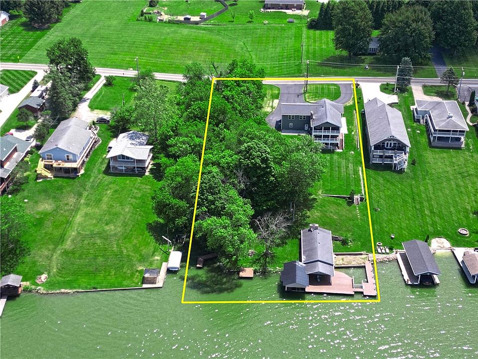 1st image of 855 Quarry Rd