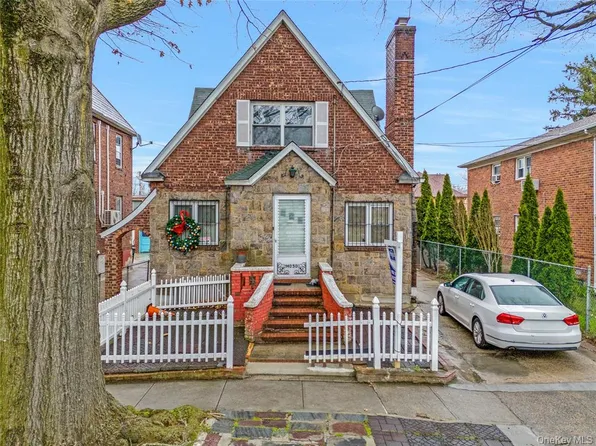 140-50 Quince Avenue image 2 of 10