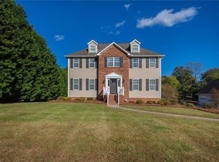 2617 Celeste Rd, Walkertown, NC 27051