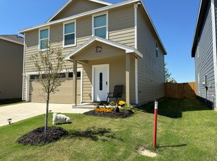 3339 Peyton Lila Rd, Dallas, TX 75212