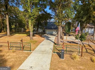 107 Waldorf Dr, Perry, GA 31069