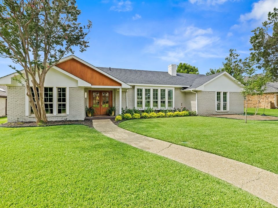 1st image of 2704 Chamberlain Cir