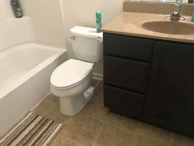 Common Area Bath