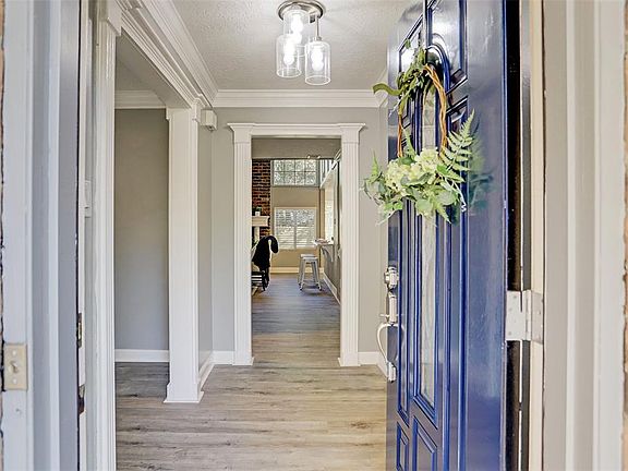 Welcome . . . please come in!