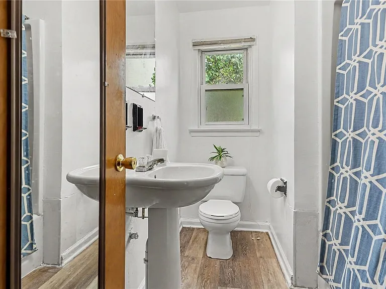 1709 South Ave — Photo 12