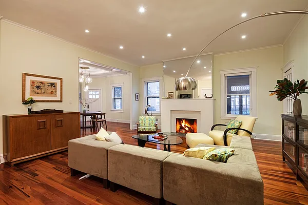 Sold by Corcoran | media 32