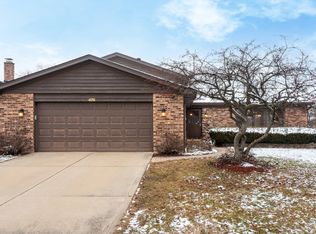 476 Fennel Ln, Schaumburg, IL 60193