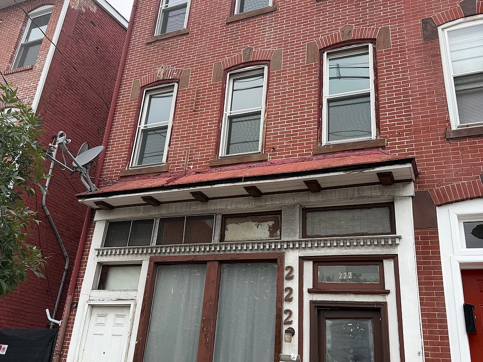 1st image of 222 Hamilton Ave APT 1