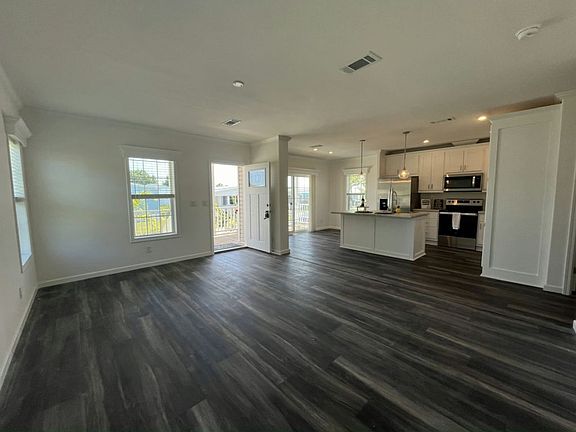 4th image of 7300 20th St #219