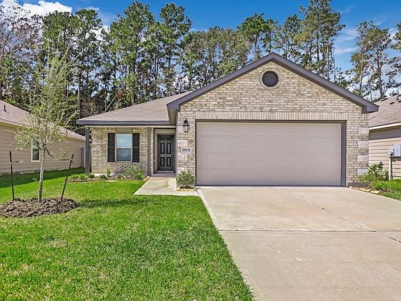 2nd image of 10031 Spring Creek Rd