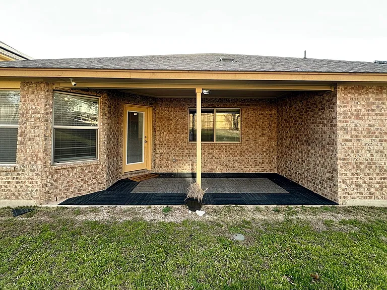 6806 Modesto Rd — Photo 33