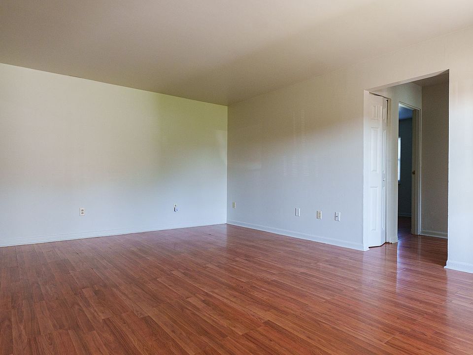 Riverbend Apartments 1 Stoneybrook Rd Clarksburg WV Zillow