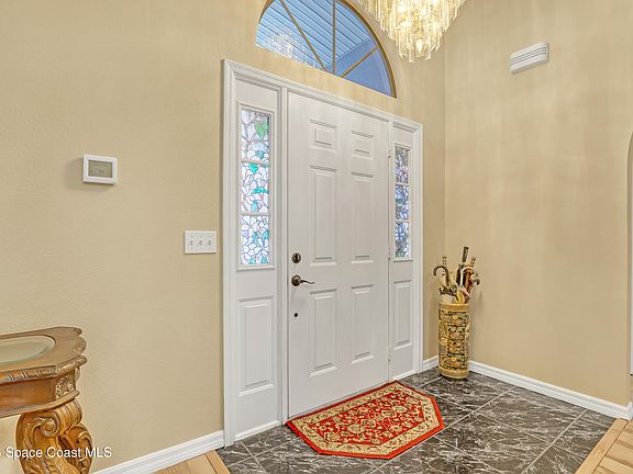 3rd image of 2968 Pebble Creek St