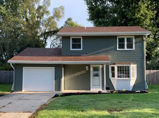 108 E Babb Rd, Eaton, IN 47338