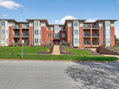 123 W Bodley Ave APT 303, Saint Louis, MO, 63122