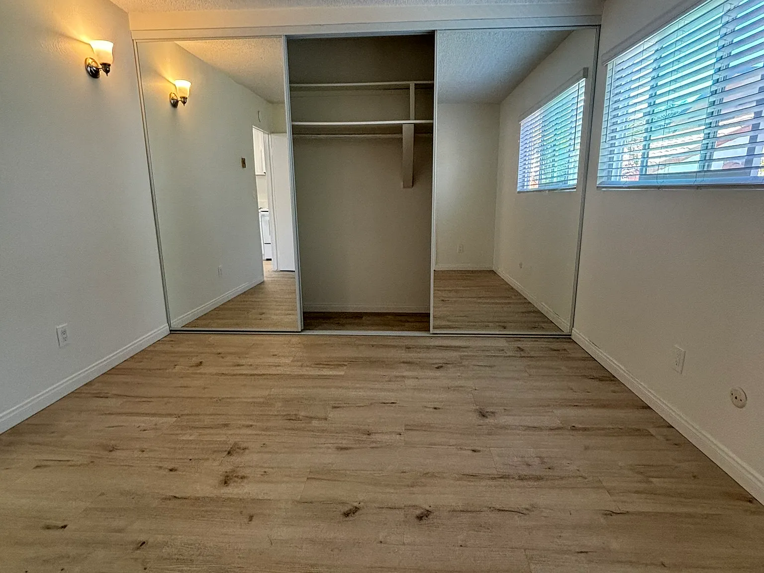 1 bed, 500 sqft, $2,150 — Photo 4