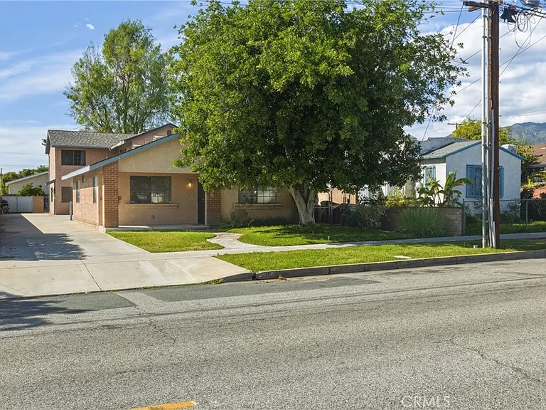 539 N Pasadena Ave #1 — Photo 1